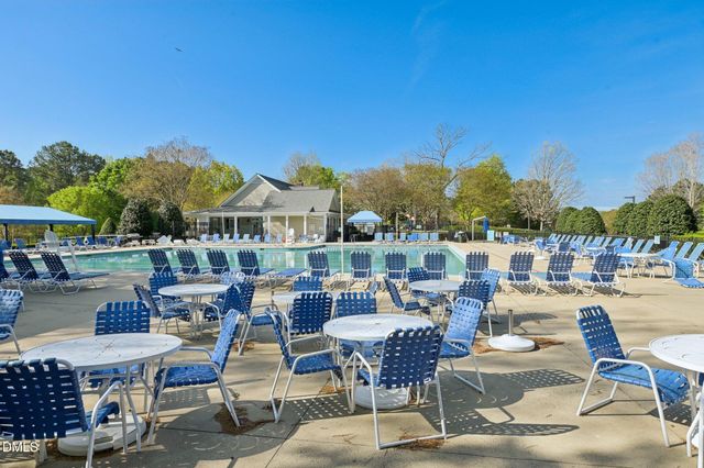 107 Maple Crest Court, Apex, NC 27502