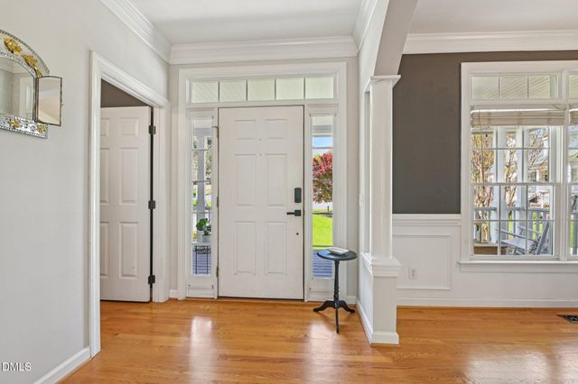 107 Maple Crest Court, Apex, NC 27502