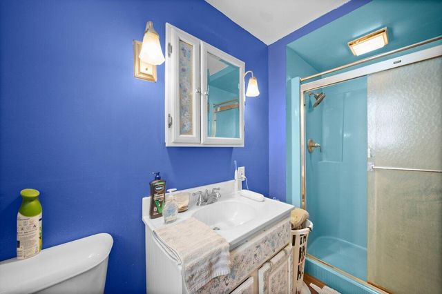 4154 Sand Creek Drive NW, Grand Rapids, MI 49544