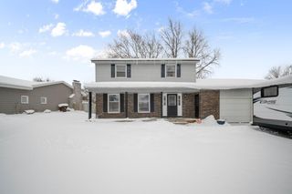 4154 Sand Creek Drive NW, Grand Rapids, MI 49544