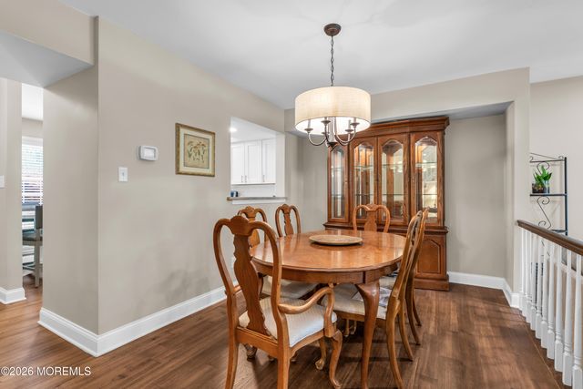 16 Vassar Place, Morganville, NJ 07751