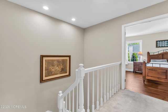16 Vassar Place, Morganville, NJ 07751