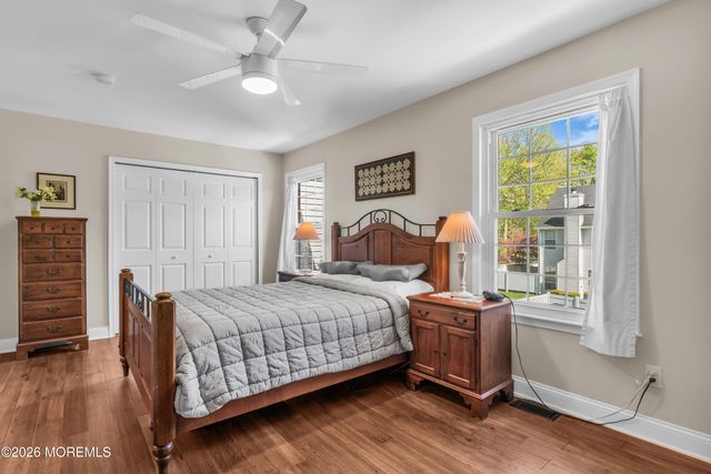 16 Vassar Place, Morganville, NJ 07751
