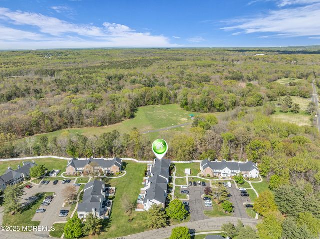 16 Vassar Place, Morganville, NJ 07751