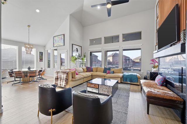 9917 Clover Forest Court, Frisco, TX 75035