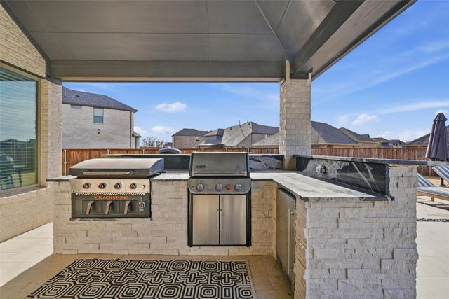 9917 Clover Forest Court, Frisco, TX 75035