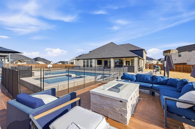 9917 Clover Forest Court, Frisco, TX 75035