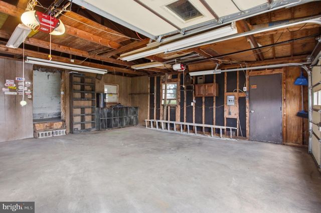1360 BIGLERVILLE RD, Gettysburg, PA 17325