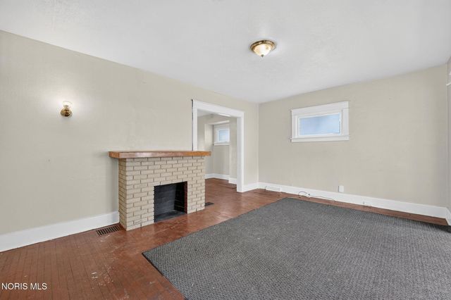 3720 Willys Parkway, Toledo, OH 43612