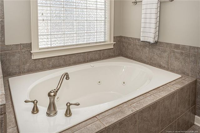 4032 Windy Fields Drive, Fayetteville, NC 28306