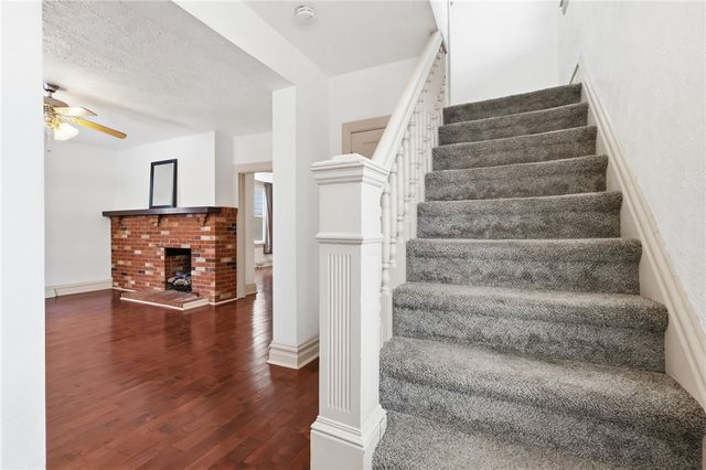 112 DeWitt St, Mt Washington, PA 15211