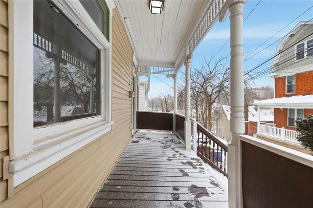 112 DeWitt St, Mt Washington, PA 15211