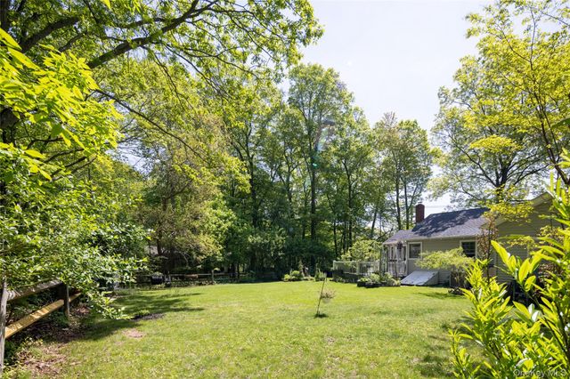 16 Bowditch Road, Shelter Island, NY 11964