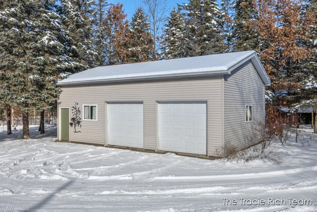 11582 Riehl Way, Greenville, MI 48838