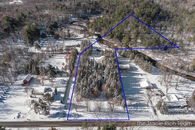 11582 Riehl Way, Greenville, MI 48838