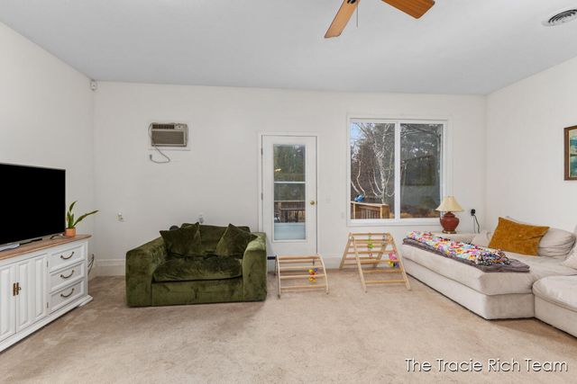 11582 Riehl Way, Greenville, MI 48838