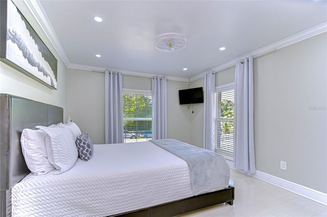 3314 W KIRBY STREET, Tampa, FL 33614