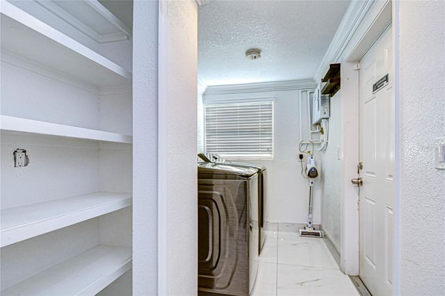 3314 W KIRBY STREET, Tampa, FL 33614