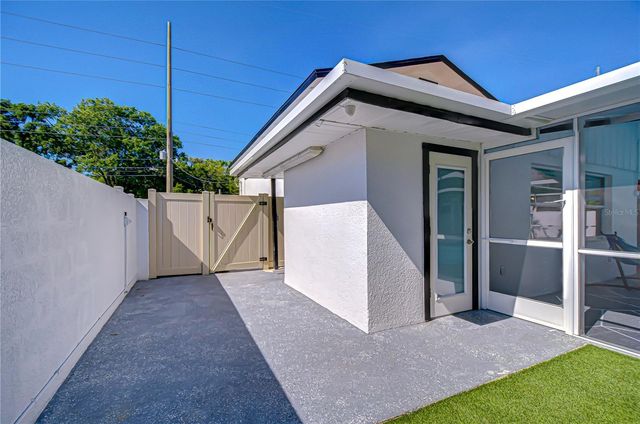 3314 W KIRBY STREET, Tampa, FL 33614