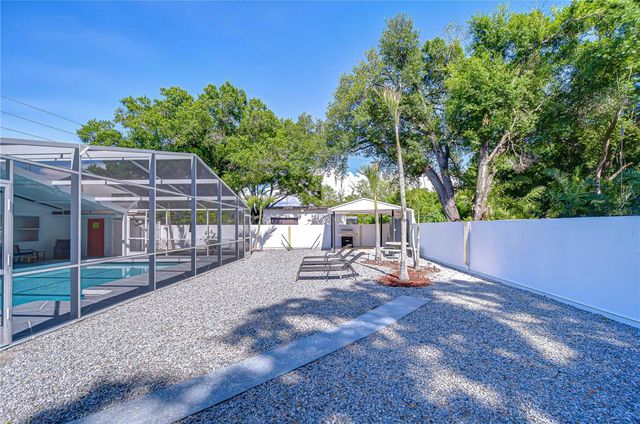 3314 W KIRBY STREET, Tampa, FL 33614