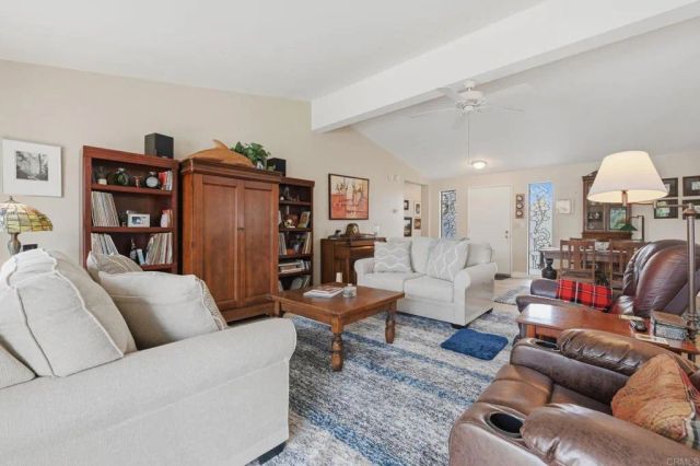 1148 Via Santa Paulo, Vista, CA 92081