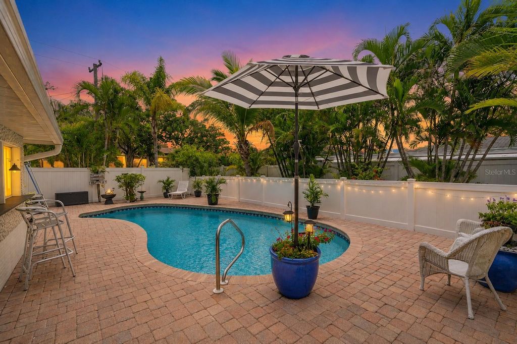 Image 3 of property listing at 2403 VERMONT AVENUE E, Bradenton, FL 34208