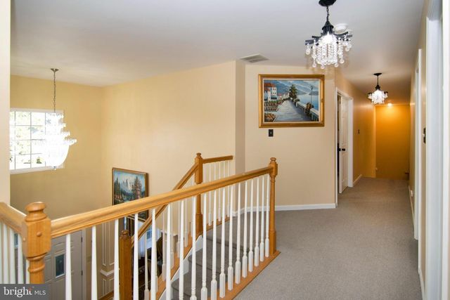 6 GOOSE NECK LN, Sicklerville, NJ 08081