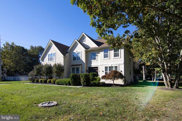 6 GOOSE NECK LN, Sicklerville, NJ 08081