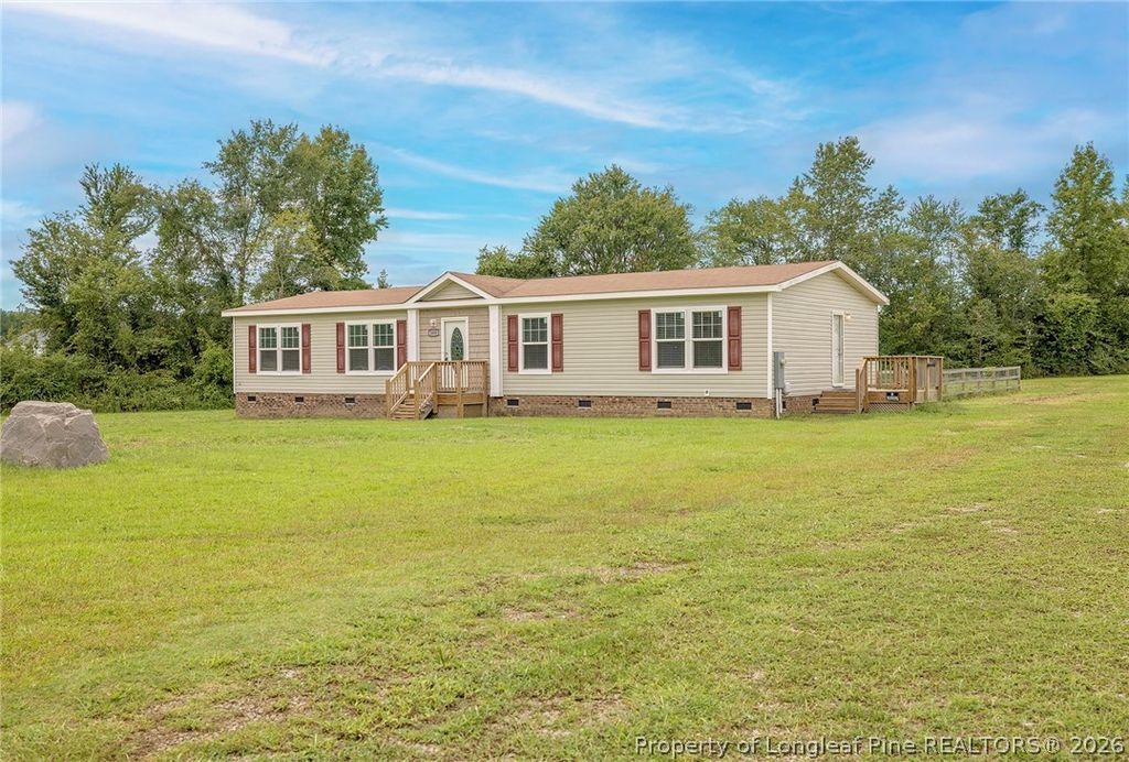 1039 Edgewater Drive, Raeford, NC 28376 — photo 2
