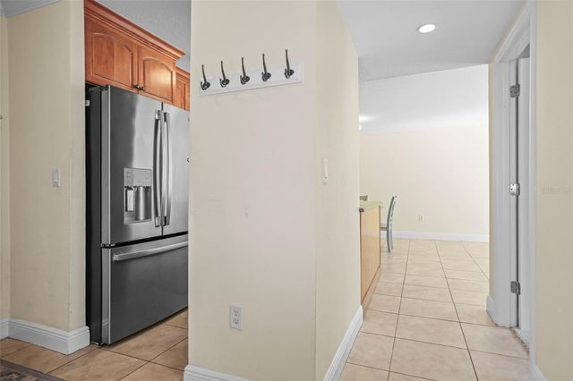 950 BROADWAY 205, Dunedin, FL 34698