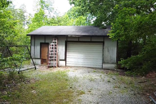 298 Haven Hill Lane, Thomasville, NC 27360