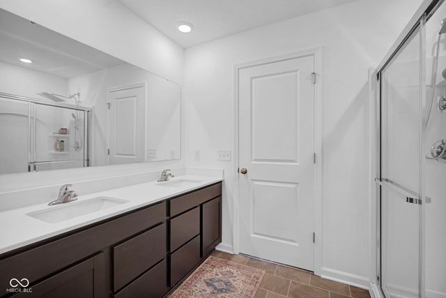 4042 Sedgewick Lane, Columbus, IN 47201