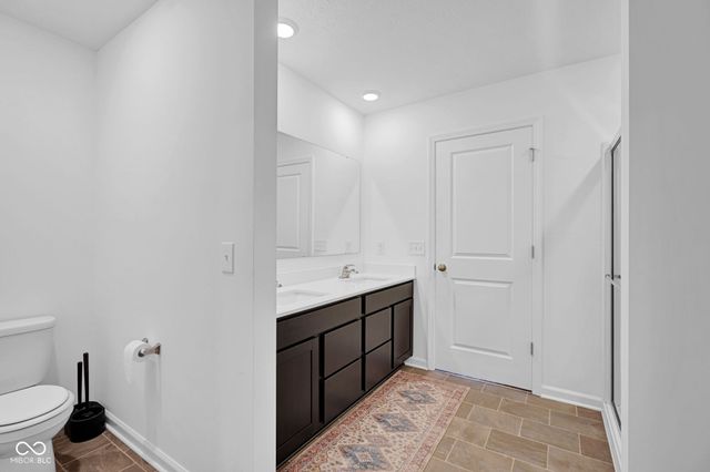 4042 Sedgewick Lane, Columbus, IN 47201