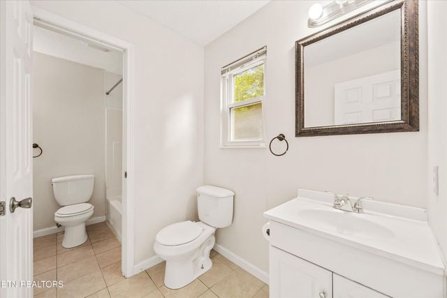 6524 Red Ashe Rd, Knoxville, TN 37918