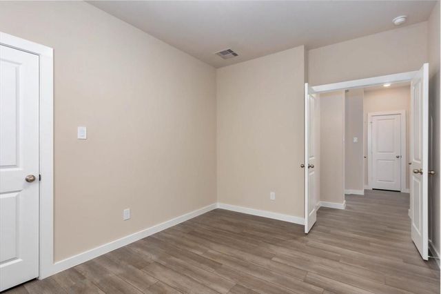 5063 Hazel Orchard Drive, Houston, TX 77066