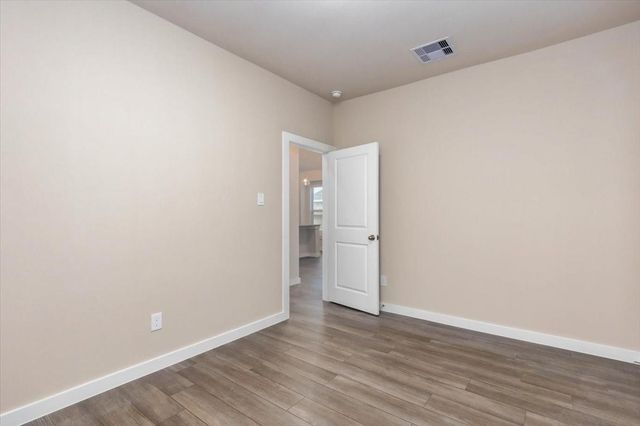 5063 Hazel Orchard Drive, Houston, TX 77066