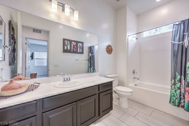 676 Otter Brook Street, Henderson, NV 89011