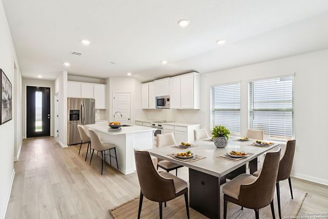 3076 Pike, New Braunfels, TX 78132