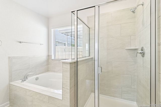 3076 Pike, New Braunfels, TX 78132