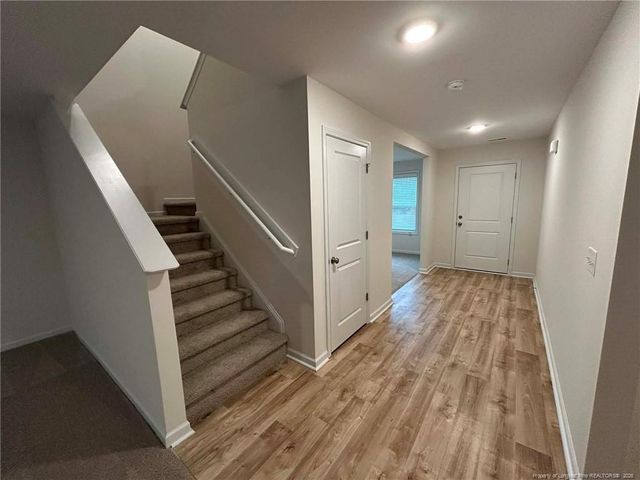 5864 Panther Drive, Hope Mills, NC 28348