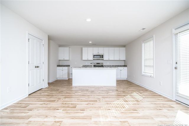 5864 Panther Drive, Hope Mills, NC 28348