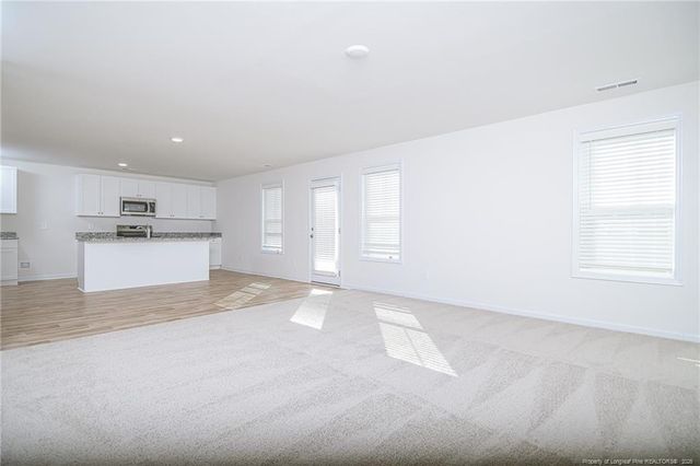 5864 Panther Drive, Hope Mills, NC 28348