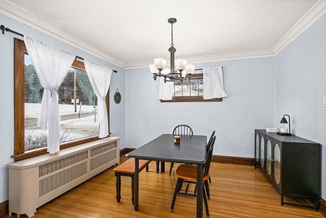 312 N 40th Avenue E, Duluth, MN 55804