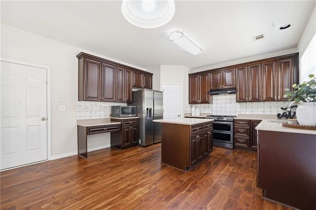 310 Hammersmith Drive, Suwanee, GA 30024