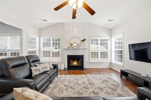 310 Hammersmith Drive, Suwanee, GA 30024