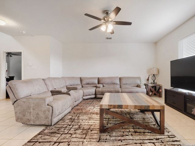 11942 LUCKEY RIV, San Antonio, TX 78252