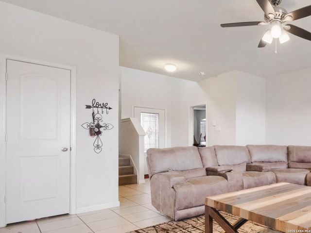 11942 LUCKEY RIV, San Antonio, TX 78252