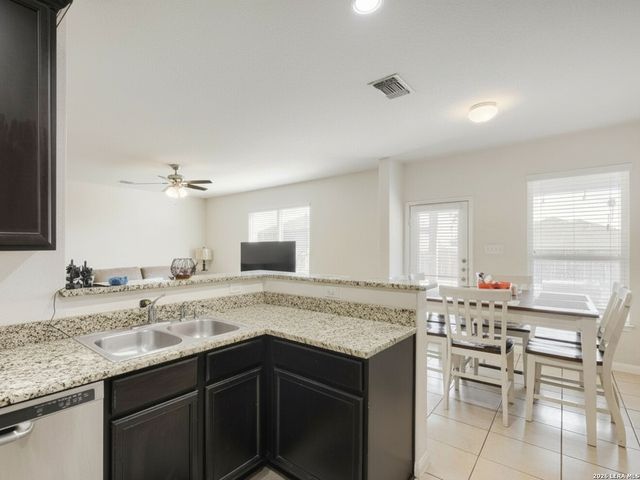 11942 LUCKEY RIV, San Antonio, TX 78252