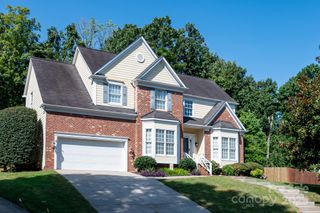 6207 Glencairn Court, Charlotte, NC 28269