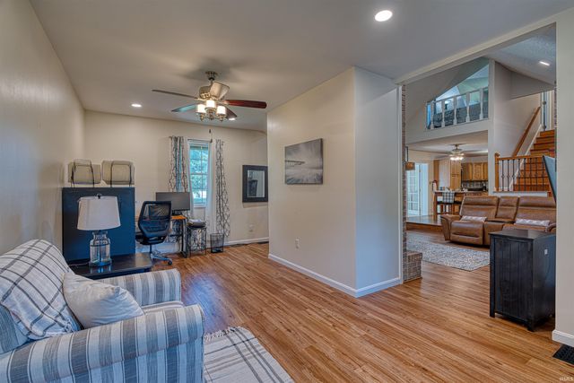 6600 Pollack Avenue, Evansville, IN 47715